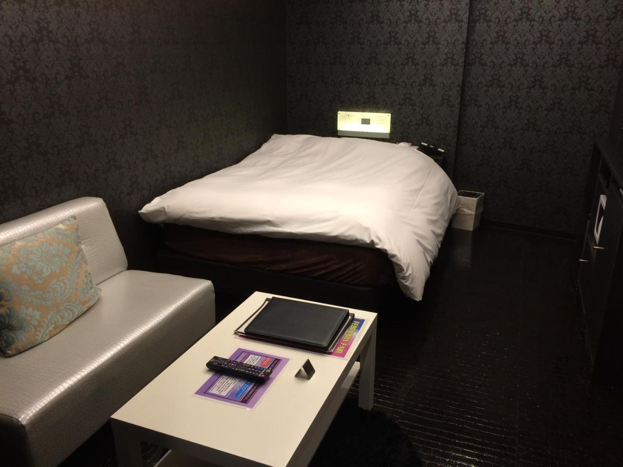 Hotel U Tokyo Bagian luar foto